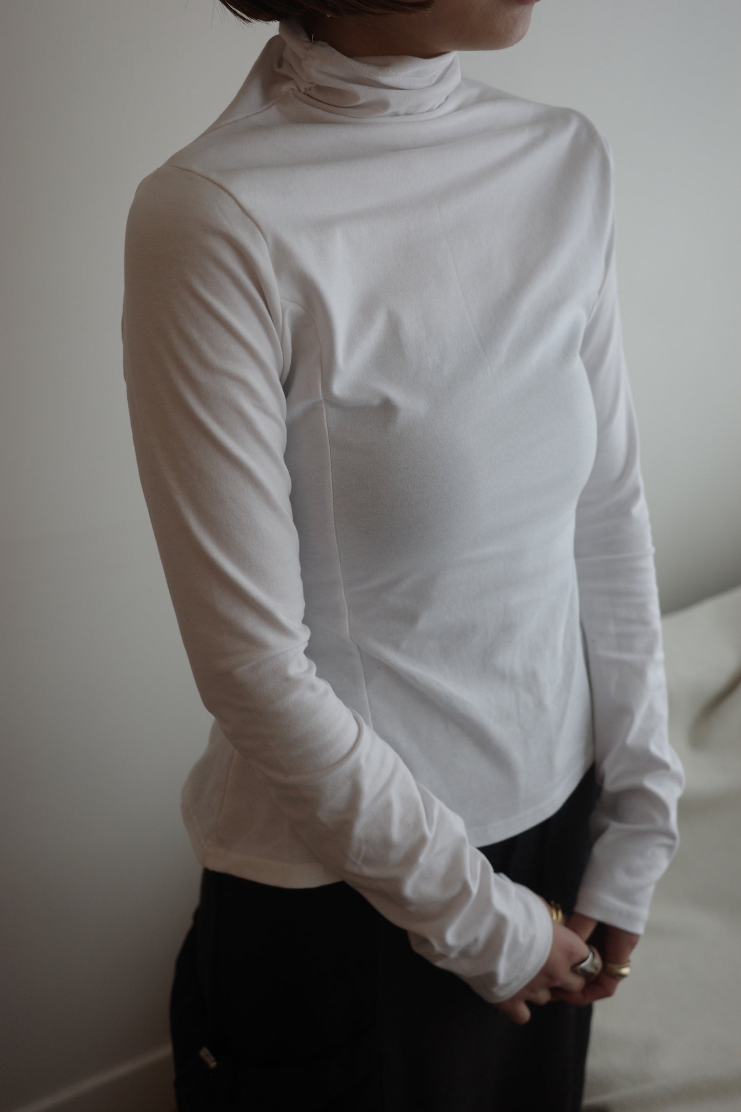 Half-high Collar Base Tee