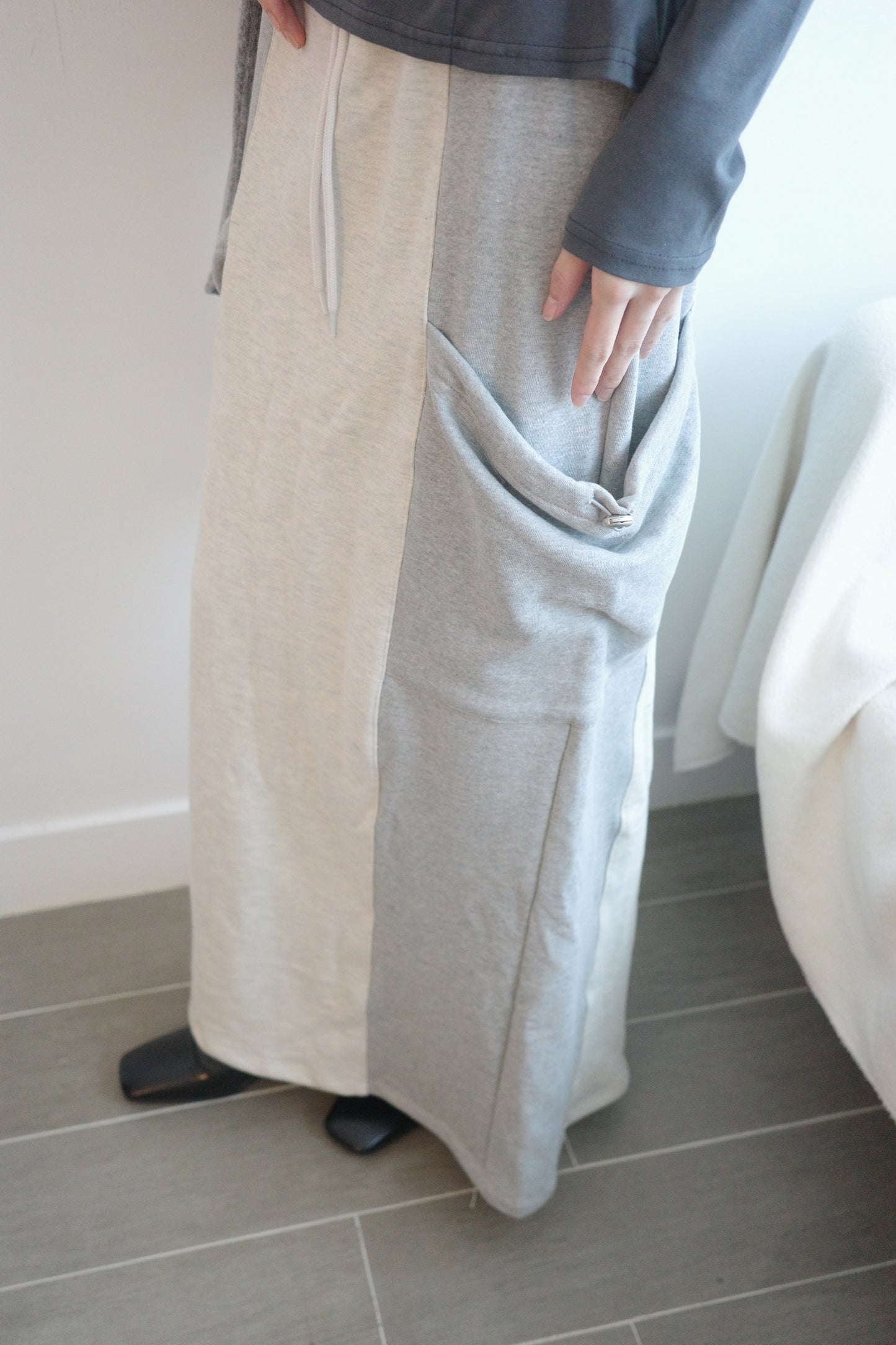 Paneled Drawstring Long Skirt